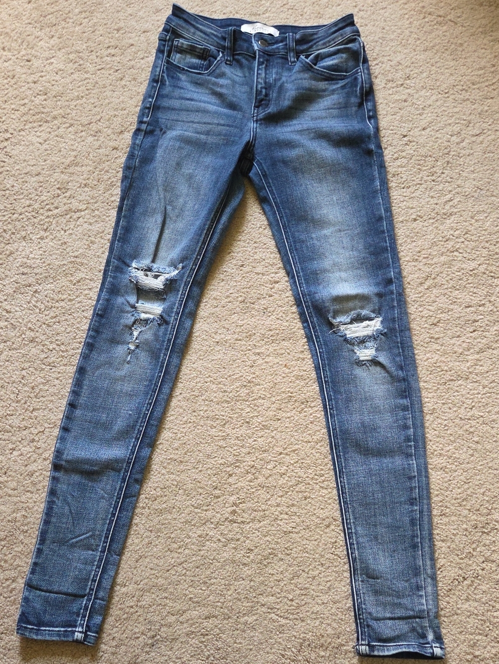 Kancan Signature Distressed Skinny Jeans